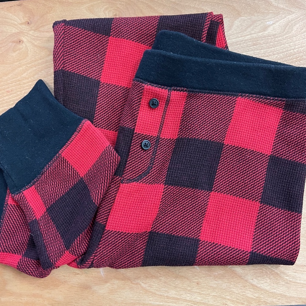Old Navy Womens Medium Buffalo Plaid Thermal Sleep Pajama PJs Pant Black/Red
